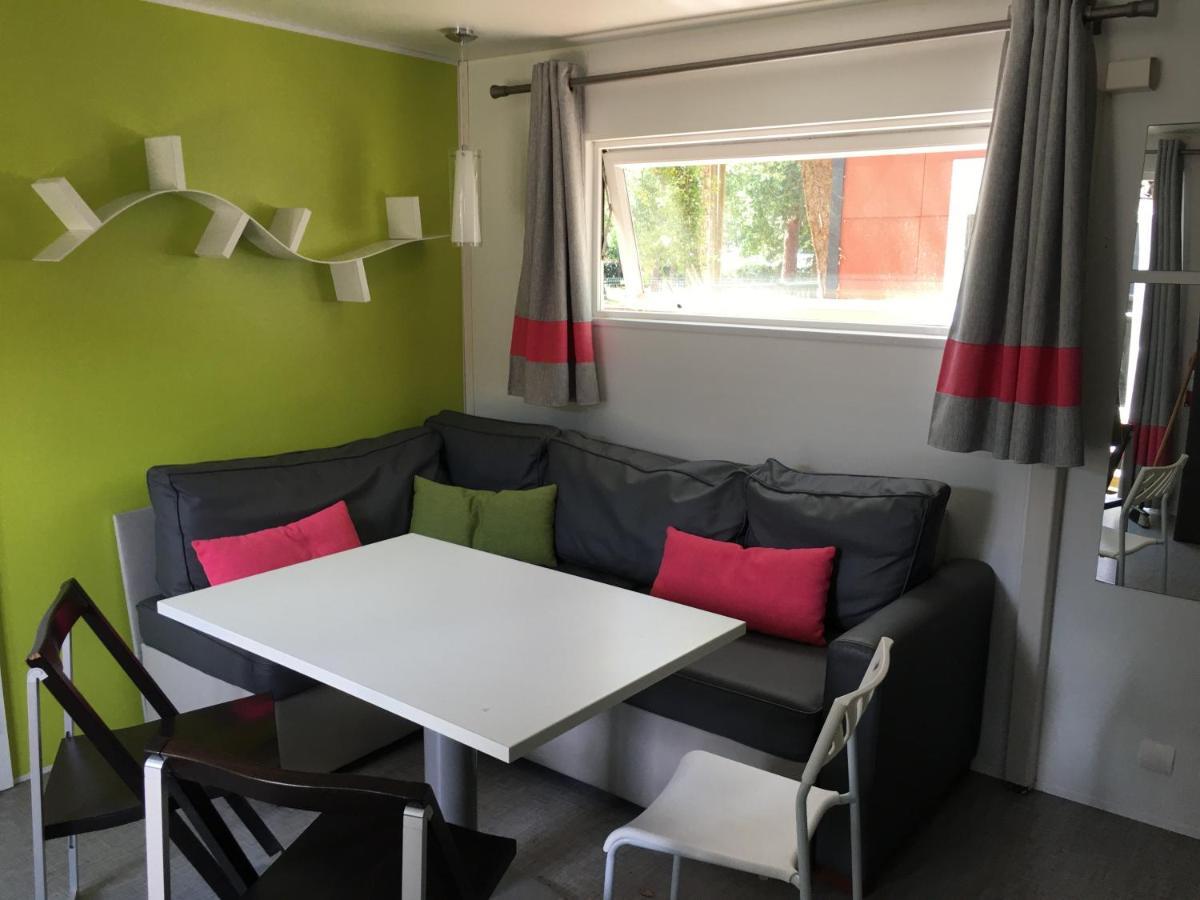 הוסטל וייה-בוקו-לה-באן Nouvel Horizon Guest Center Landes מראה חיצוני תמונה
